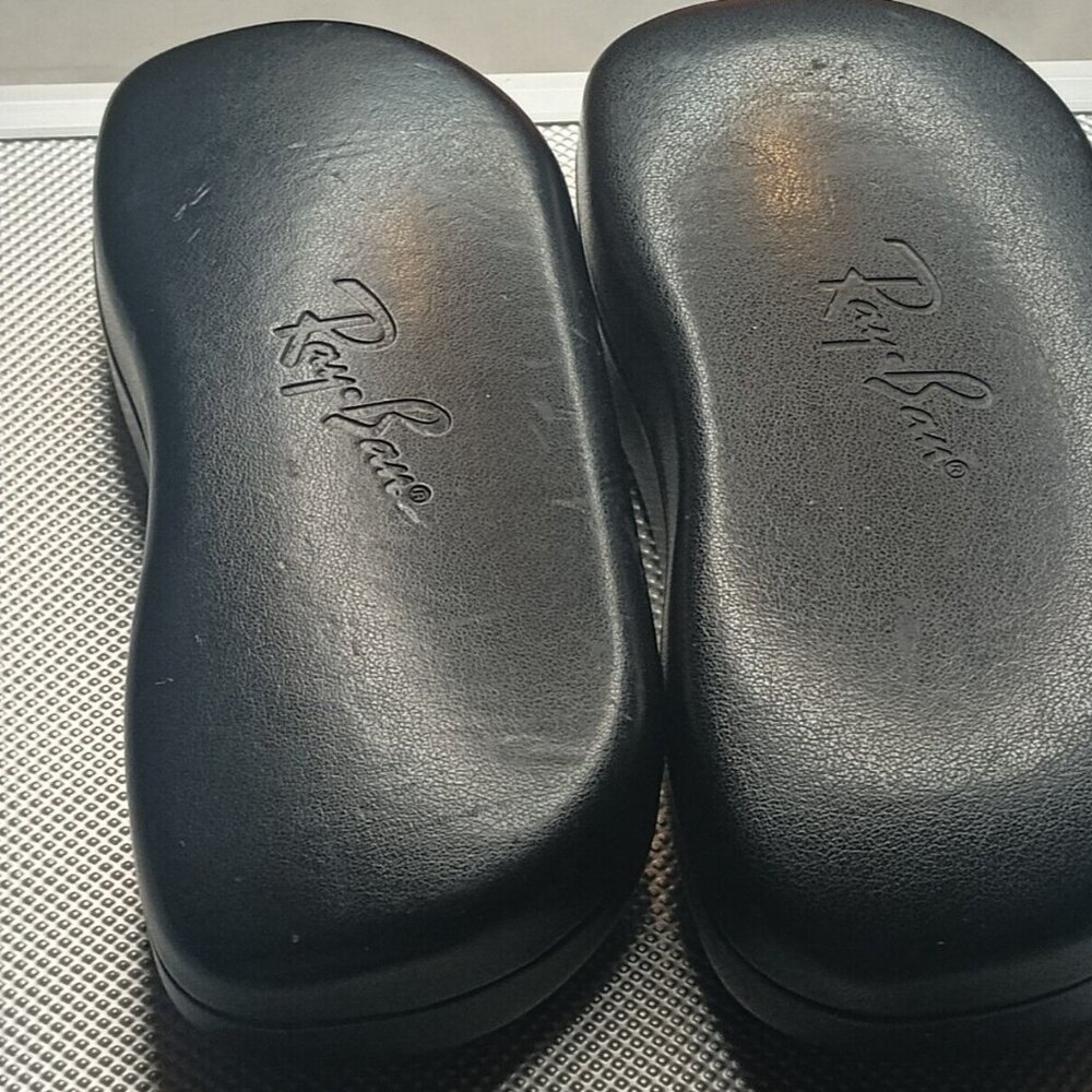 Ray ban Hard Cases Black Color Lot of 2 Felt Lined VGC His & Hers !